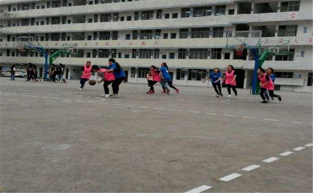 養馬中學(xué)2020年的錄取分數是多少？