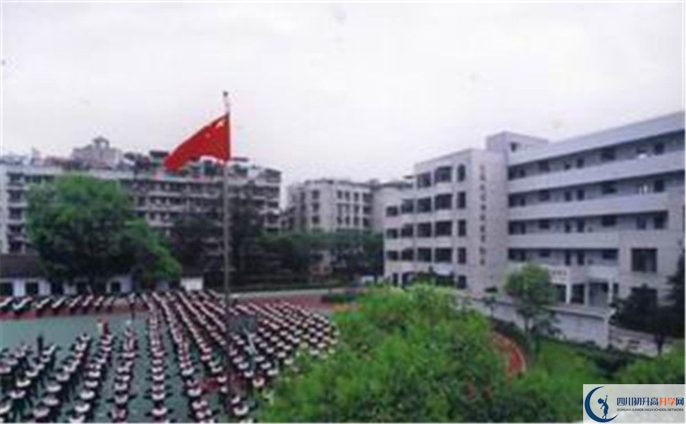 成都市第十七中學(xué)2020年外地招生考試時(shí)間是多久？